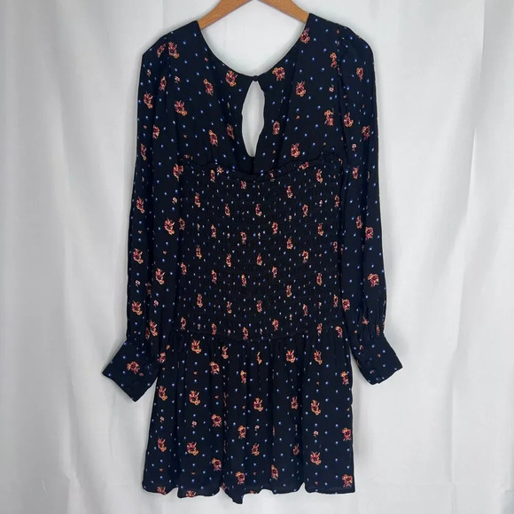 Free People Two Faces Printed Smocked Long Sleeve Mini Dress Size Medium - Picture 3 of 13